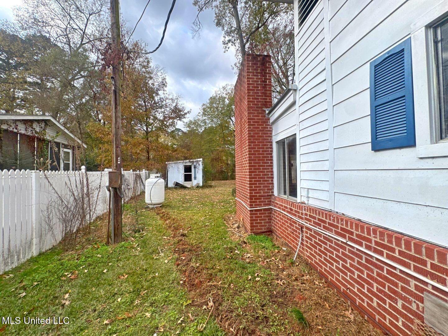 217 Harbor Lane Brandon, MS 39047 - Photo 33 of 35 43-Dec 10 2025 11_47am-UFBb