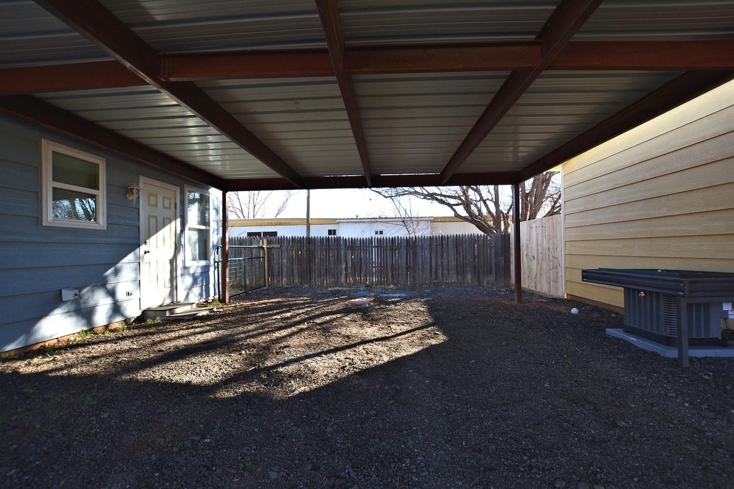1327 94th Street, Unit A Lubbock, TX 79423 - Photo 18 of 26 Photo 18