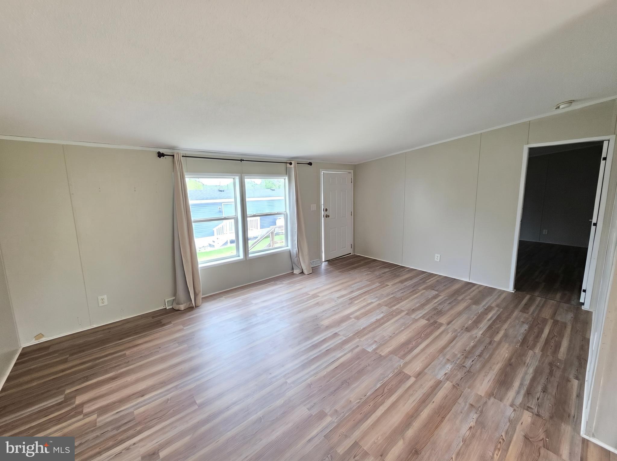 701 Cassel Road, Unit 105 Manchester, PA 17345 - Photo 20 of 24 living room