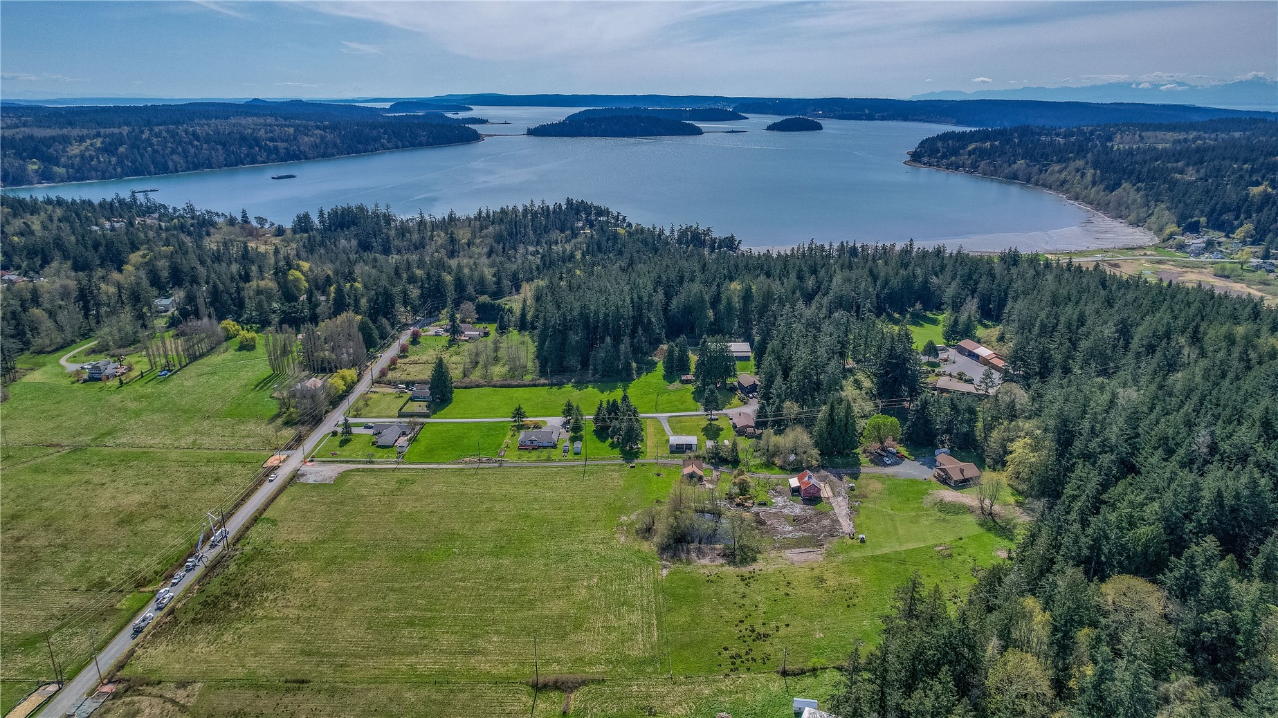 13044 Satterlee Road Anacortes, WA 98221 - Photo 35 of 40 Gallery Image 35