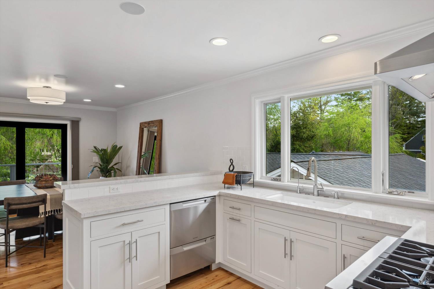 1524 Chablis Road Healdsburg, CA 95448 - Photo 9 of 44 Gallery Image 9
