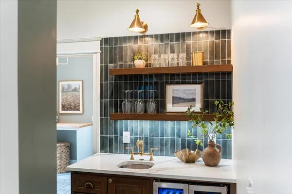 $875,000 | 233 Morris Avenue Southeast, Grand Rapids, MI 49503