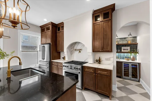 $875,000 | 233 Morris Avenue Southeast, Grand Rapids, MI 49503