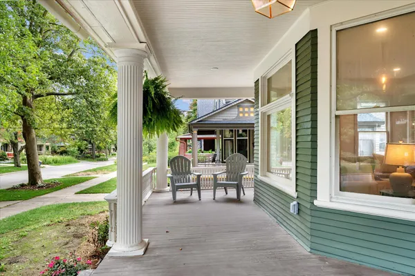 $875,000 | 233 Morris Avenue Southeast, Grand Rapids, MI 49503