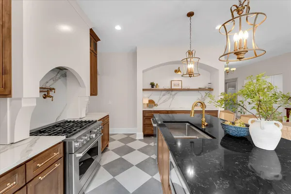 $875,000 | 233 Morris Avenue Southeast, Grand Rapids, MI 49503