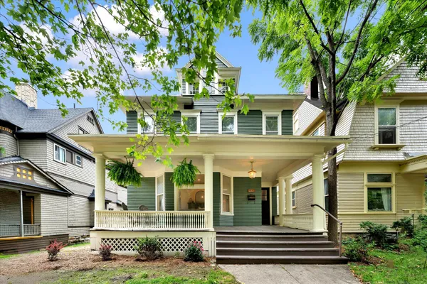 $875,000 | 233 Morris Avenue Southeast, Grand Rapids, MI 49503