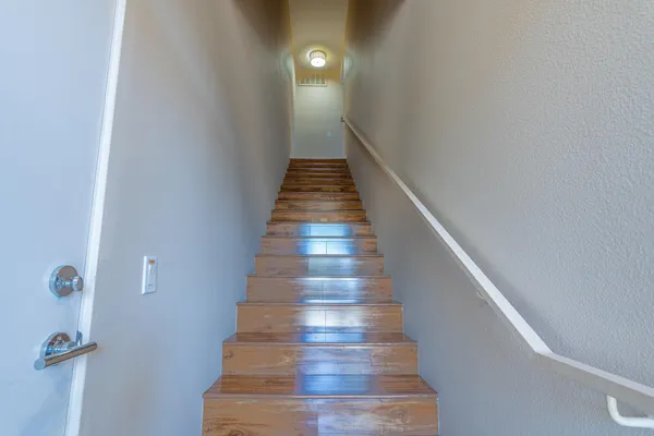 $495,000 | 870 East Palm Canyon Drive, Unit 202, Palm Springs, CA 92264