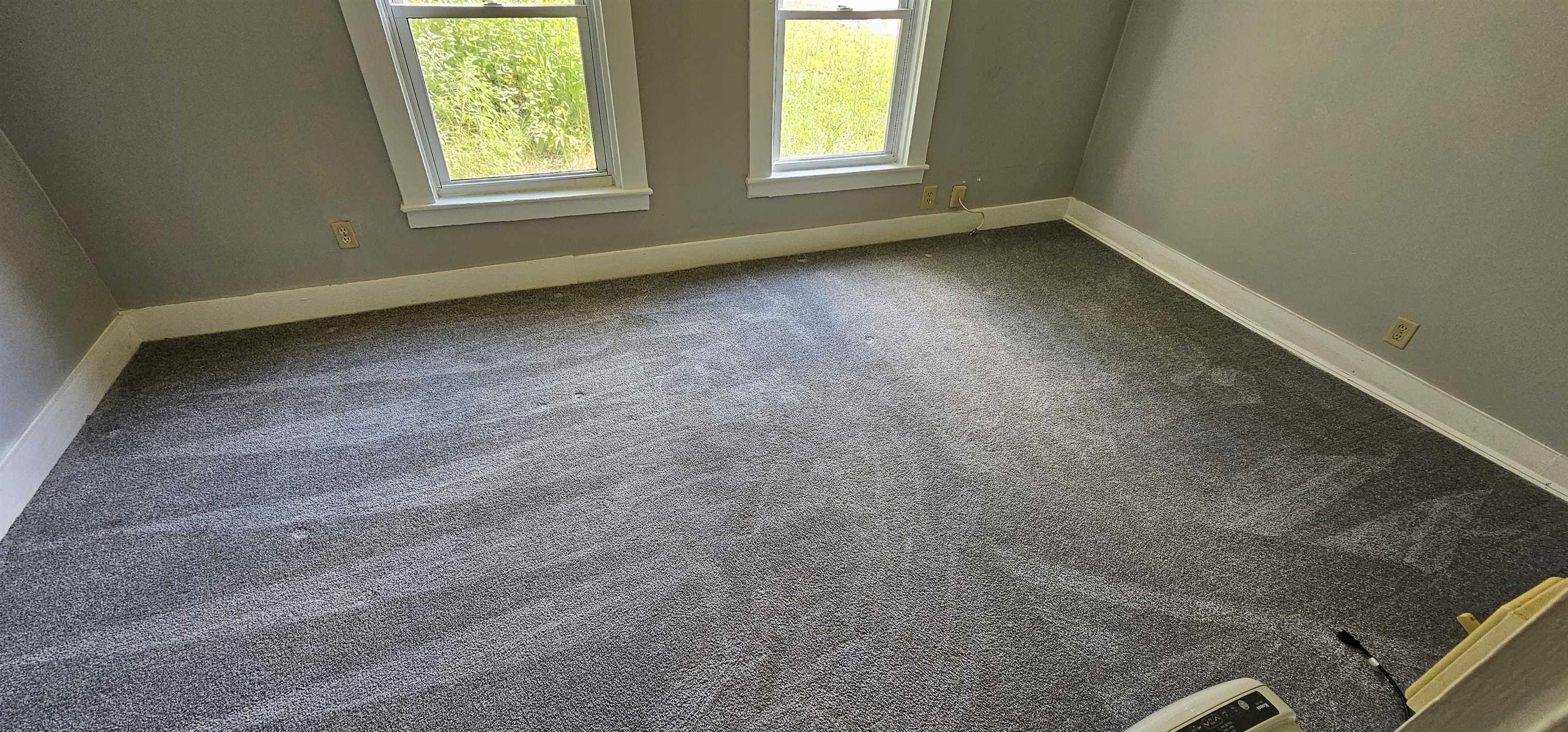 271 Village Street Concord, NH 03303 - Photo 9 of 13