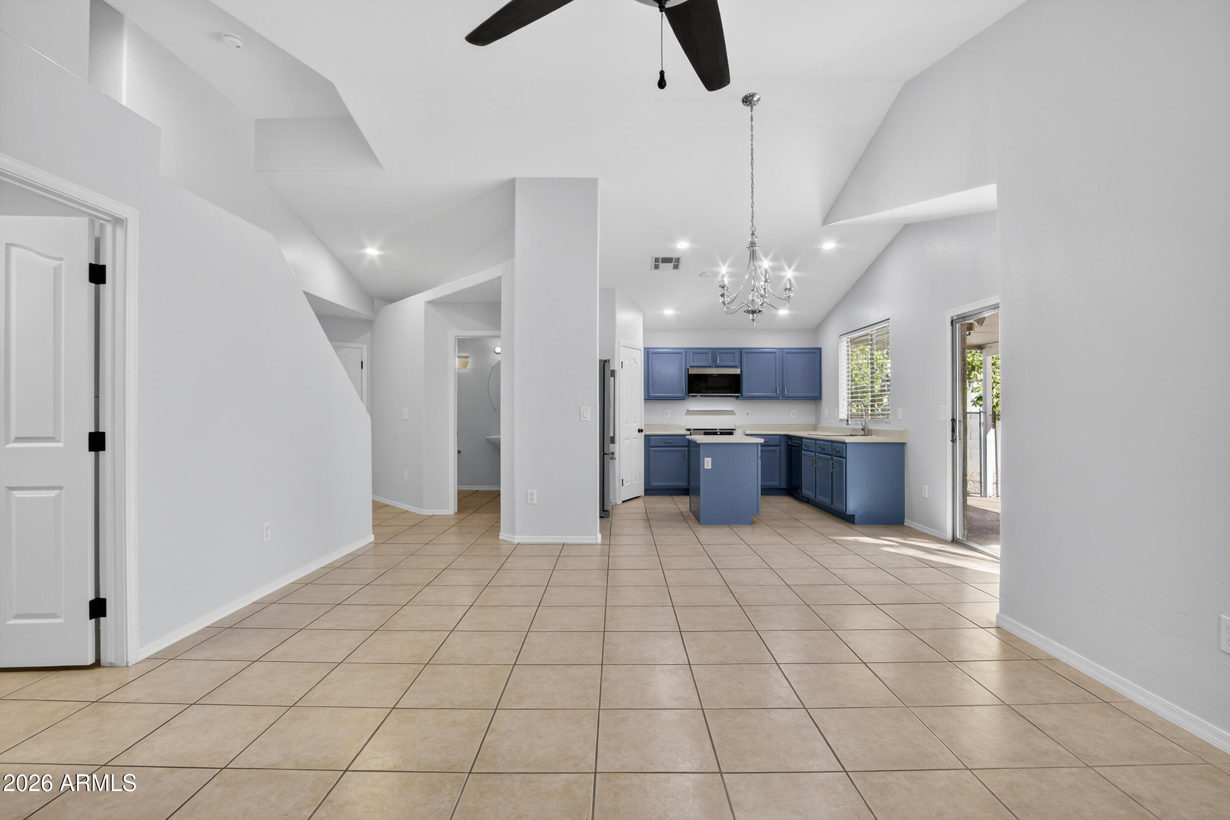 2009 East Appaloosa Road Gilbert, AZ 85296 - Photo 16 of 41 041_a4m_lh