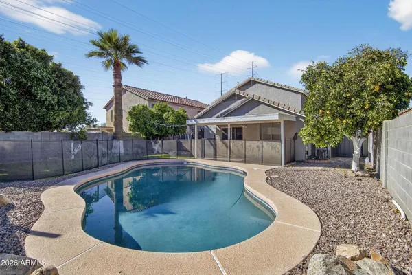 $2,650 | 2009 East Appaloosa Road, Gilbert, AZ 85296