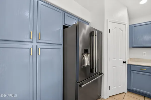 $2,650 | 2009 East Appaloosa Road, Gilbert, AZ 85296