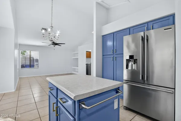 $2,650 | 2009 East Appaloosa Road, Gilbert, AZ 85296