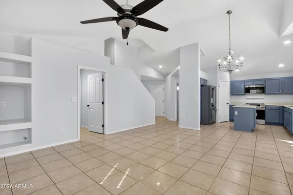 $2,650 | 2009 East Appaloosa Road, Gilbert, AZ 85296