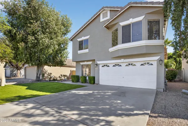 $2,650 | 2009 East Appaloosa Road, Gilbert, AZ 85296