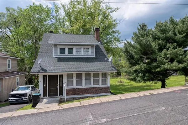 $155,000 | 68 Center Avenue, Burgettstown, PA 15021