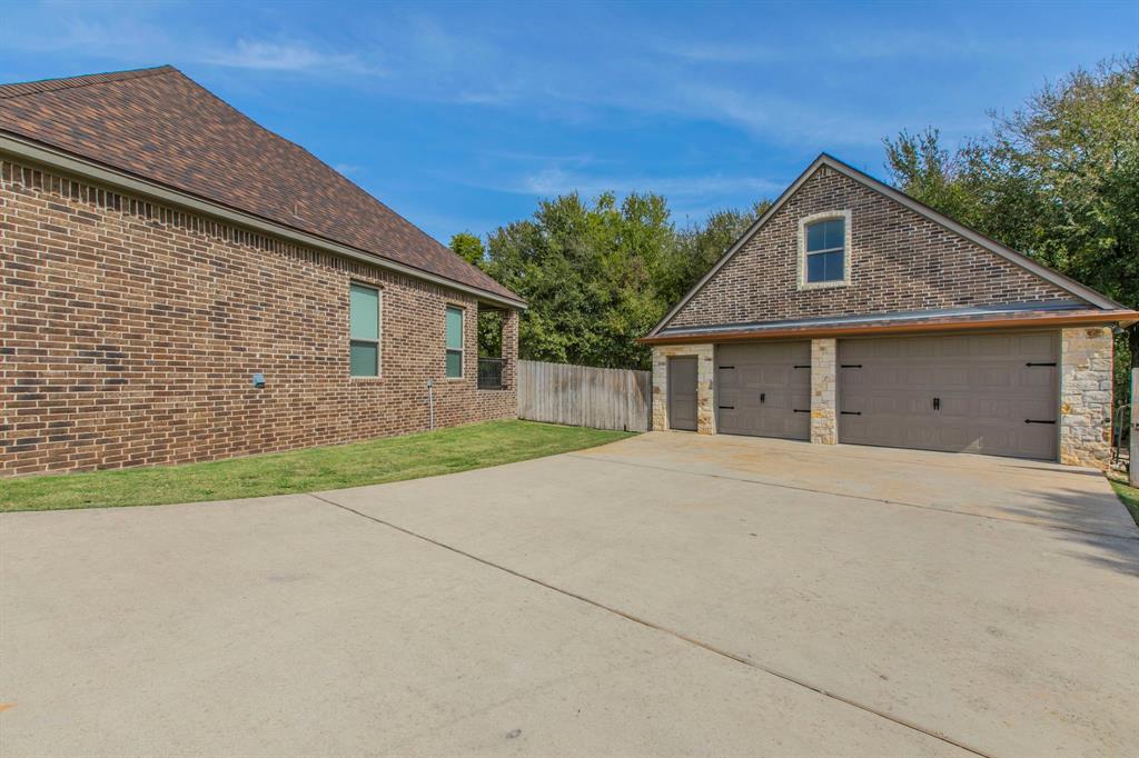 20 Independence Trail Waco, TX 76708 - Photo 27 of 40 a view of outdoor space and yard