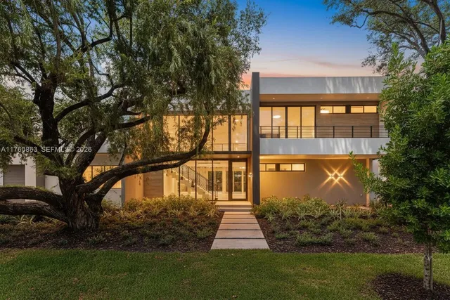 $6,350,000 | 5921 Southwest 84th Street, South Miami, FL 33143