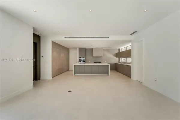 $6,350,000 | 5921 Southwest 84th Street, South Miami, FL 33143