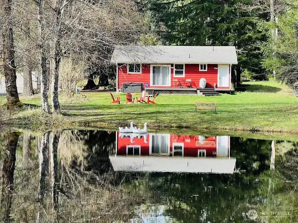 $395,000 | 231 Paradise Drive, Ashford, WA 98304
