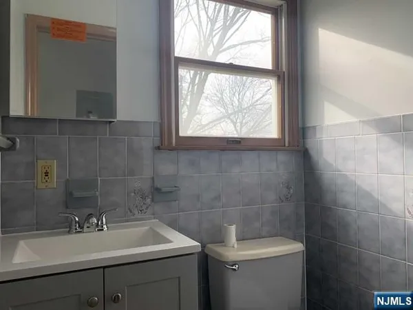 $3,600 | 1-3 Euclid Avenue, Ridgefield Park, NJ 07660