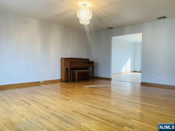$3,600 | 1-3 Euclid Avenue, Ridgefield Park, NJ 07660