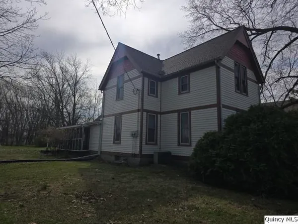 $99,000 | 220 North Scofield Street, Carthage, IL 62321