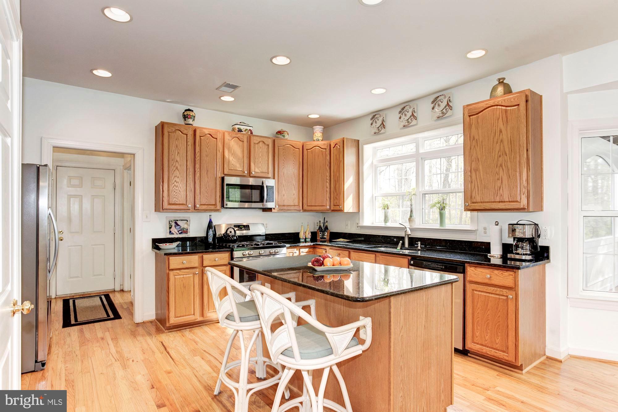 5303 Backlick Road Springfield, VA 22151 - Photo 13 of 40 Kitchen