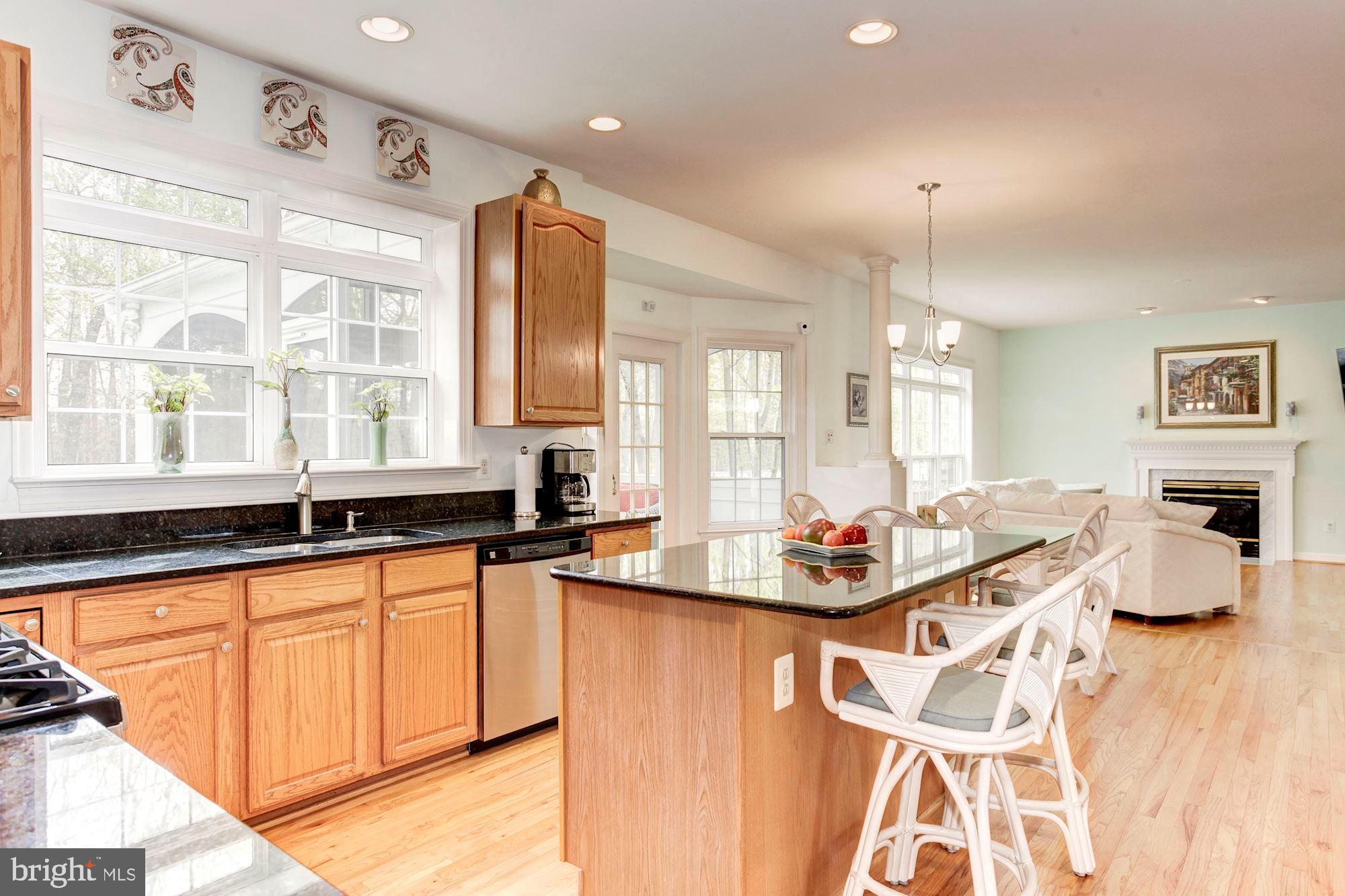 5303 Backlick Road Springfield, VA 22151 - Photo 18 of 40 Kitchen