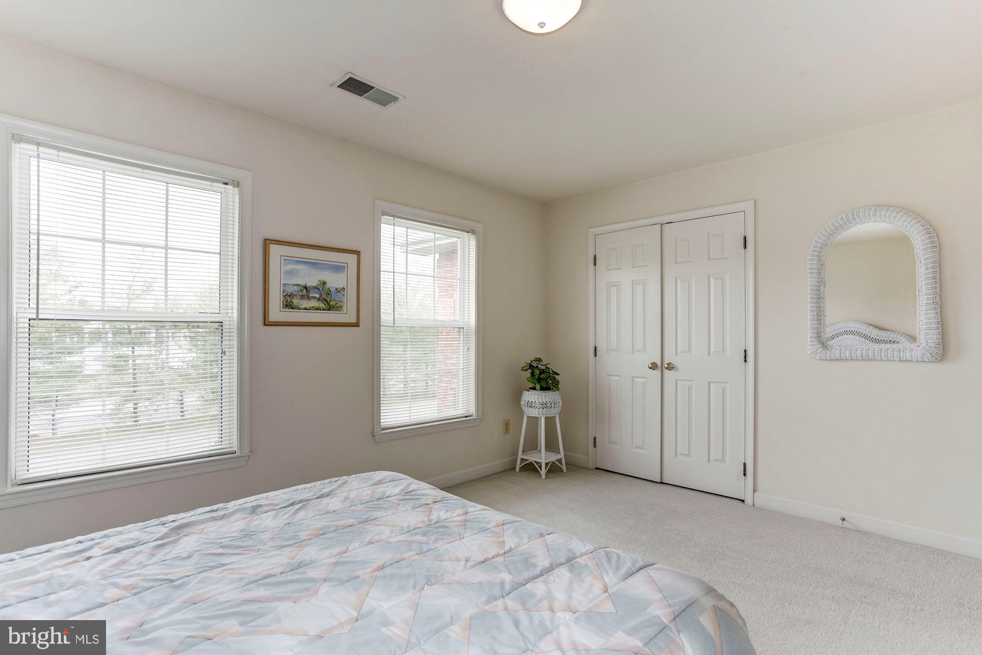 5303 Backlick Road Springfield, VA 22151 - Photo 29 of 40 Bedroom