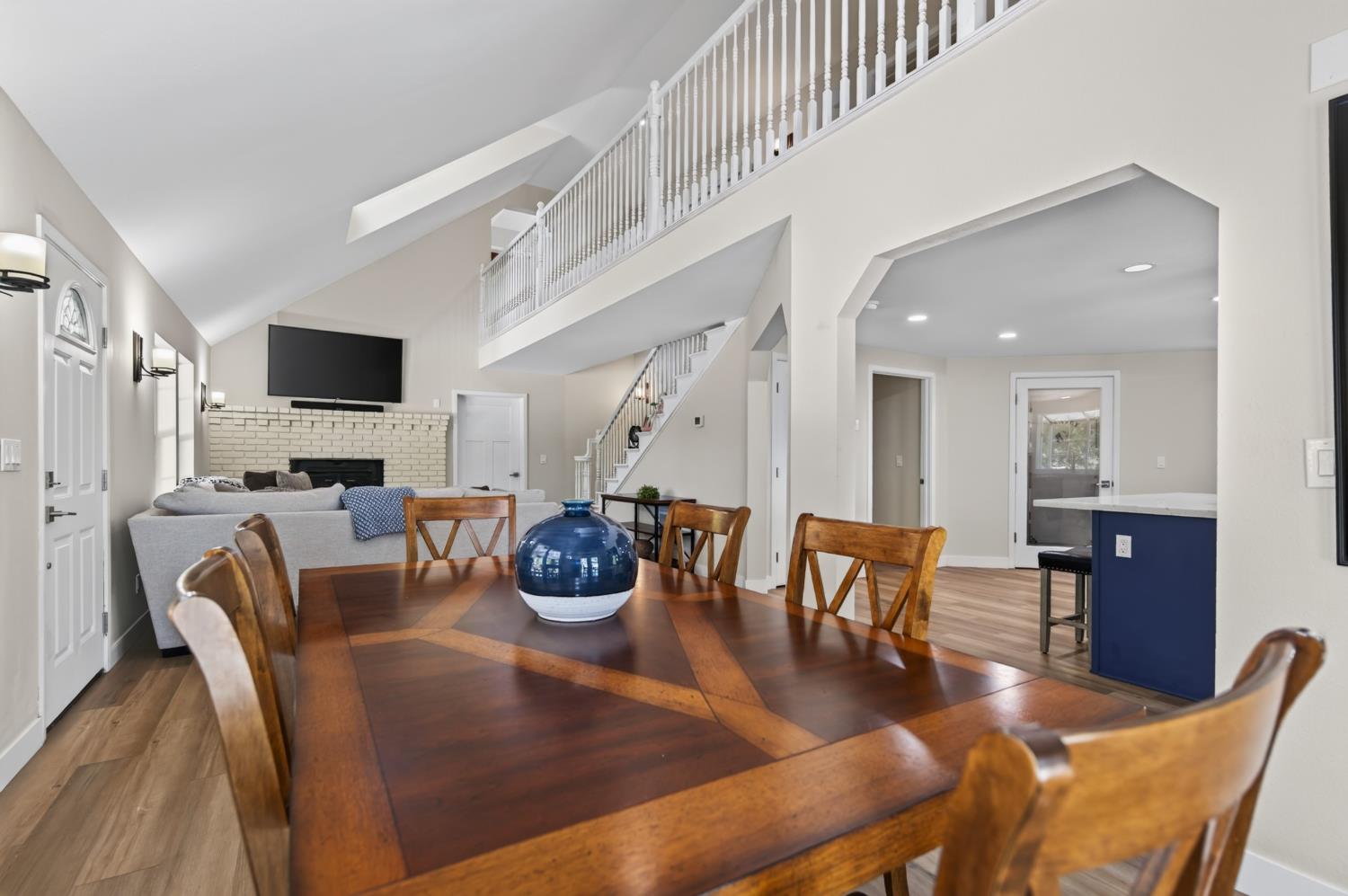 4900 Knottingham Road Diamond Springs, CA 95619 - Photo 11 of 64 Gallery Image 11