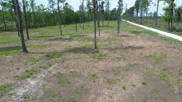 $179,900 | 2 Highway 27, Lake Placid, FL 33852