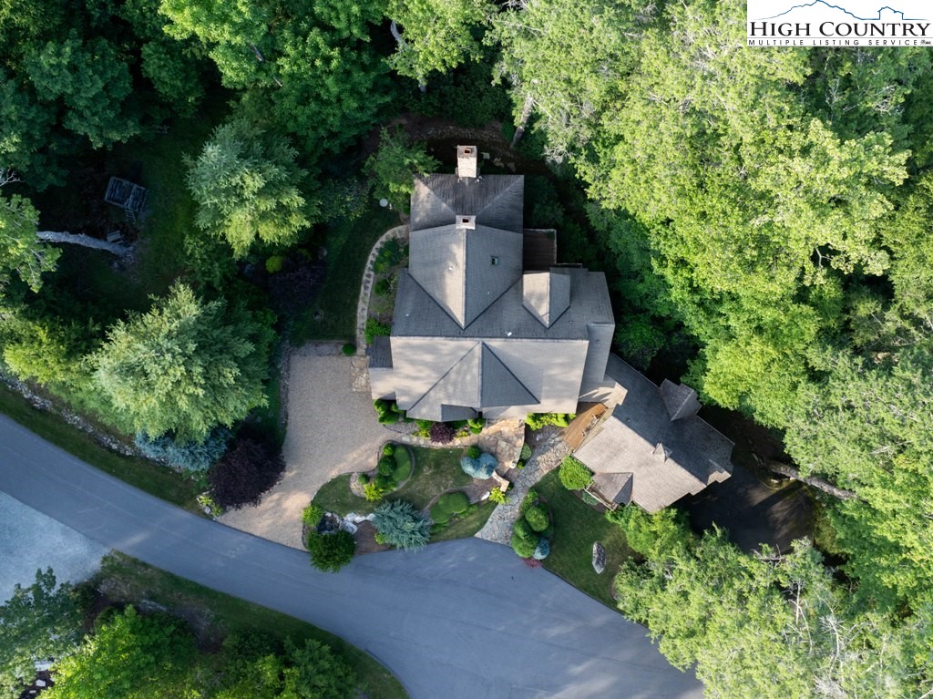 210 Farm Loop Road Banner Elk, NC 28604 - Photo 47 of 48 an aerial view of a house with a yard