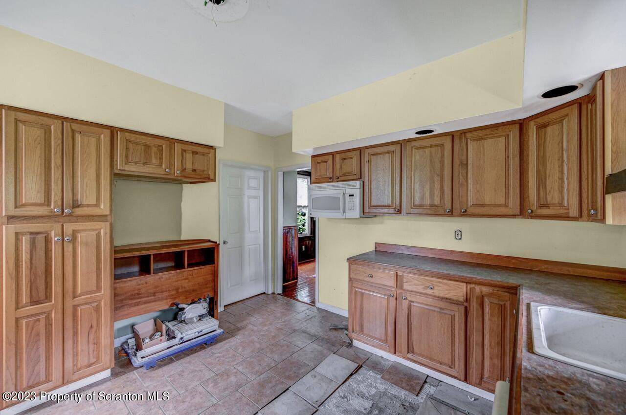 1109 Providence Road Scranton, PA 18508 - Photo 17 of 41 Gallery Image 17