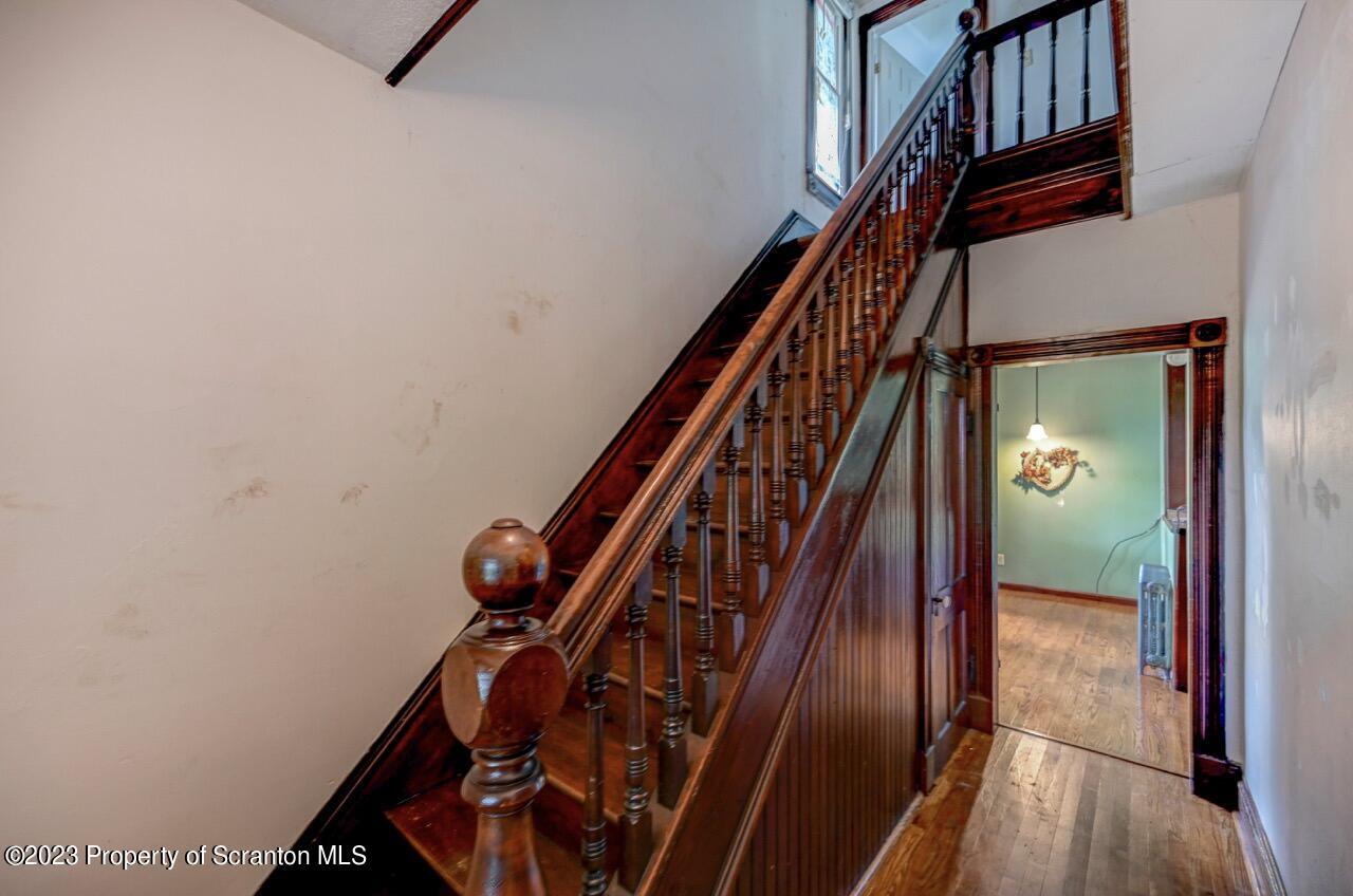 1109 Providence Road Scranton, PA 18508 - Photo 6 of 41 Gallery Image 6