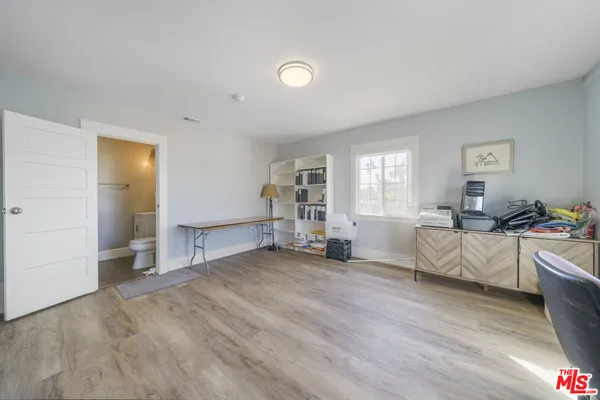 $1,270,000 | 2982 West 15th Street, Los Angeles, CA 90006