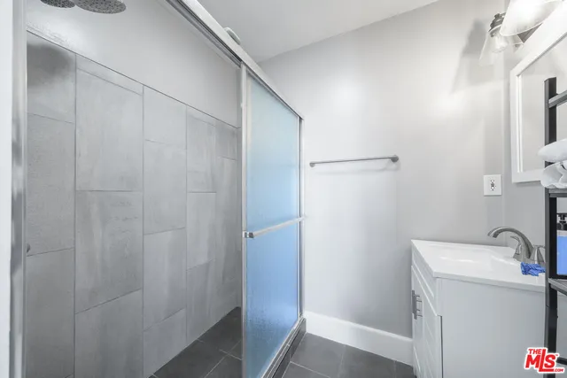 $1,270,000 | 2982 West 15th Street, Los Angeles, CA 90006