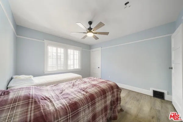 $1,270,000 | 2982 West 15th Street, Los Angeles, CA 90006