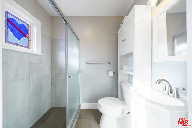 $1,270,000 | 2982 West 15th Street, Los Angeles, CA 90006