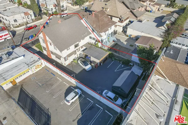 $1,270,000 | 2982 West 15th Street, Los Angeles, CA 90006