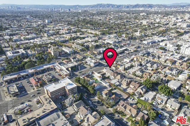 $1,270,000 | 2982 West 15th Street, Los Angeles, CA 90006