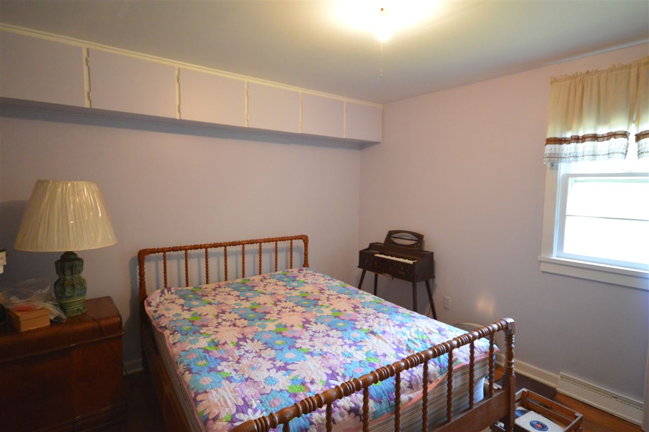 10313 East Eckerle Road Suttons Bay, MI 49682 - Photo 12 of 24 1834740-11.JPG