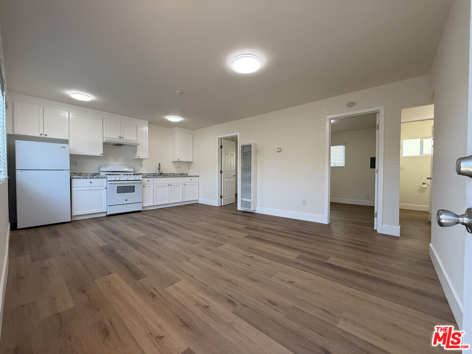 1716 Locust Avenue, Unit 1 Long Beach, CA 90813 - Photo 2 of 11