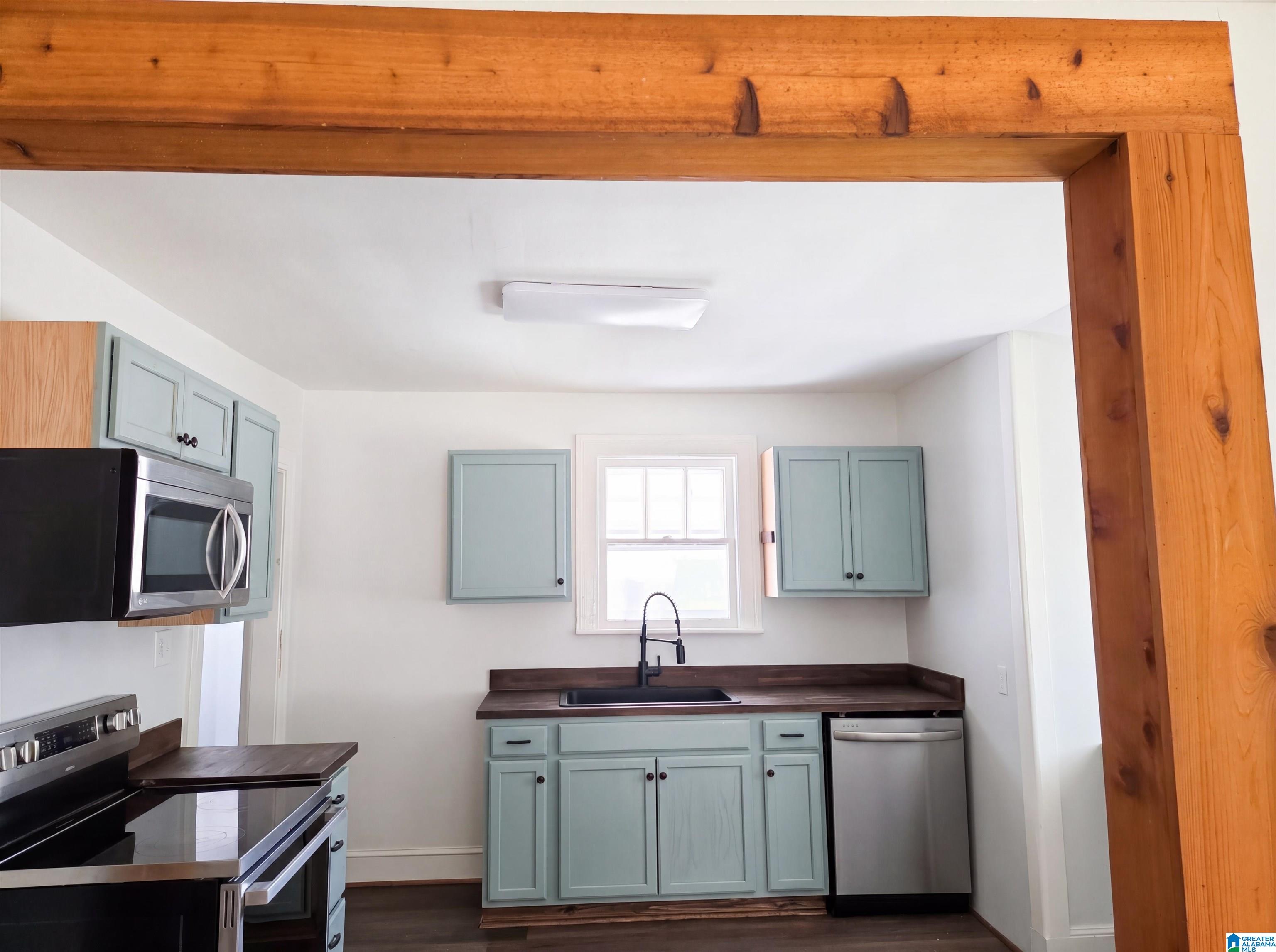 1401 East 9th Street Anniston, AL 36207 - Photo 2 of 18