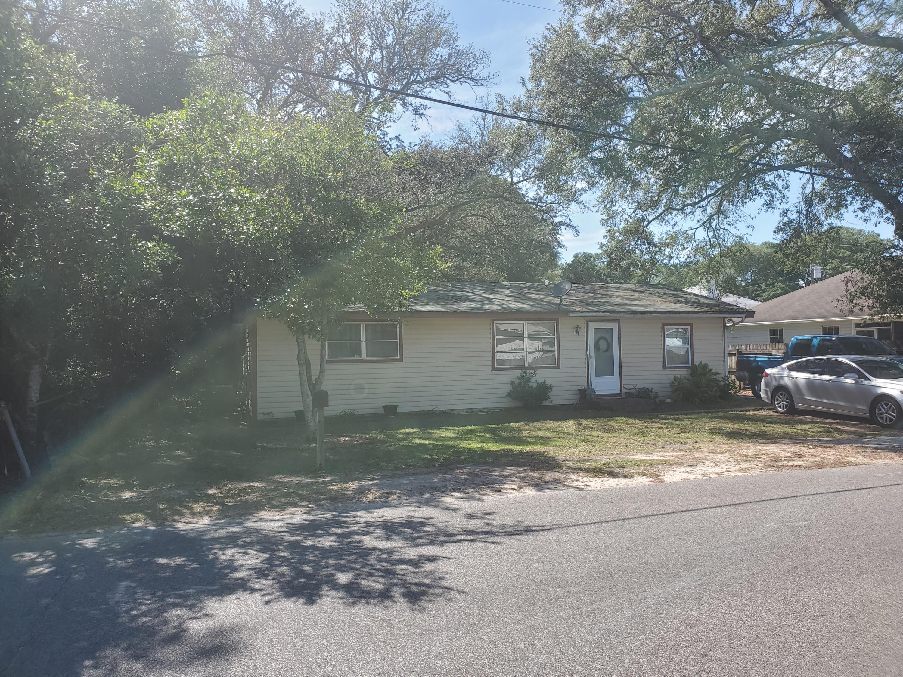 85 Hawkins Road Fort Walton Beach, FL 32547 - Photo 36 of 37 20200420_152017