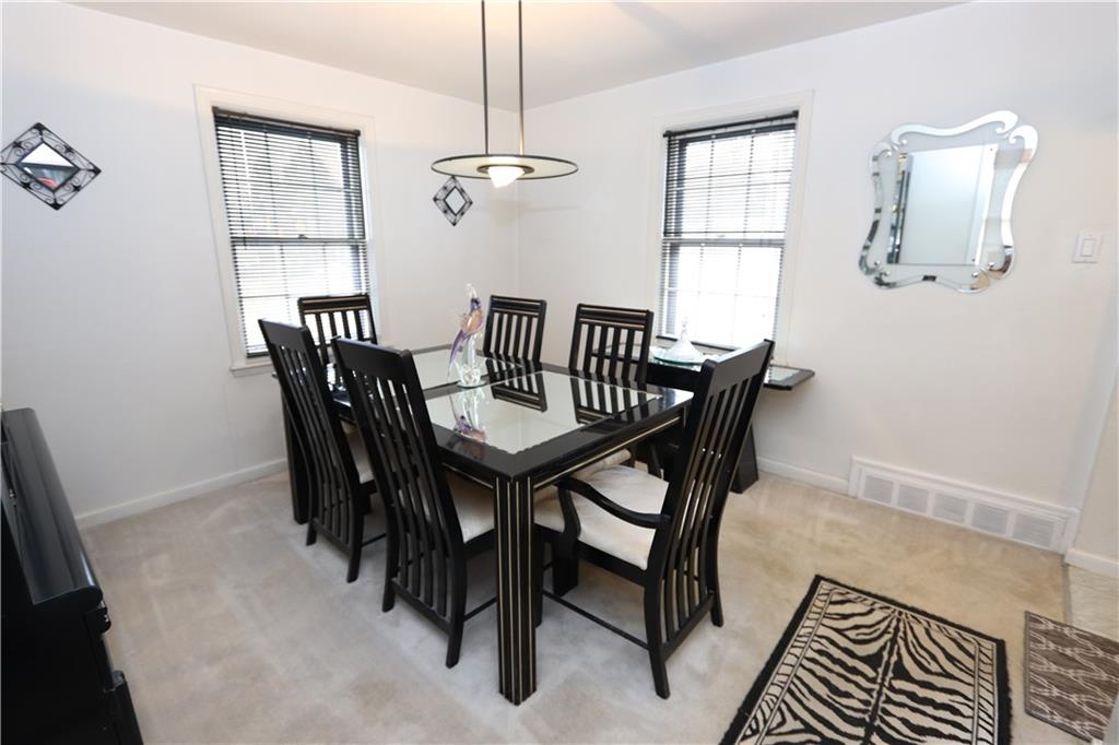 511 Bower Hill Road Pittsburgh, PA 15228 - Photo 5 of 25 Dining Room