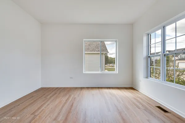 $401,400 | 26824 West Old Kerry Grove West, Channahon, IL 60410