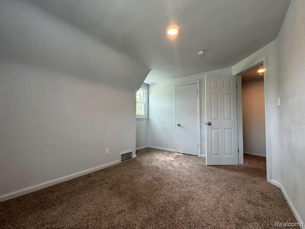 12655 Kelly Road Detroit, MI 48224 - Photo 10 of 13