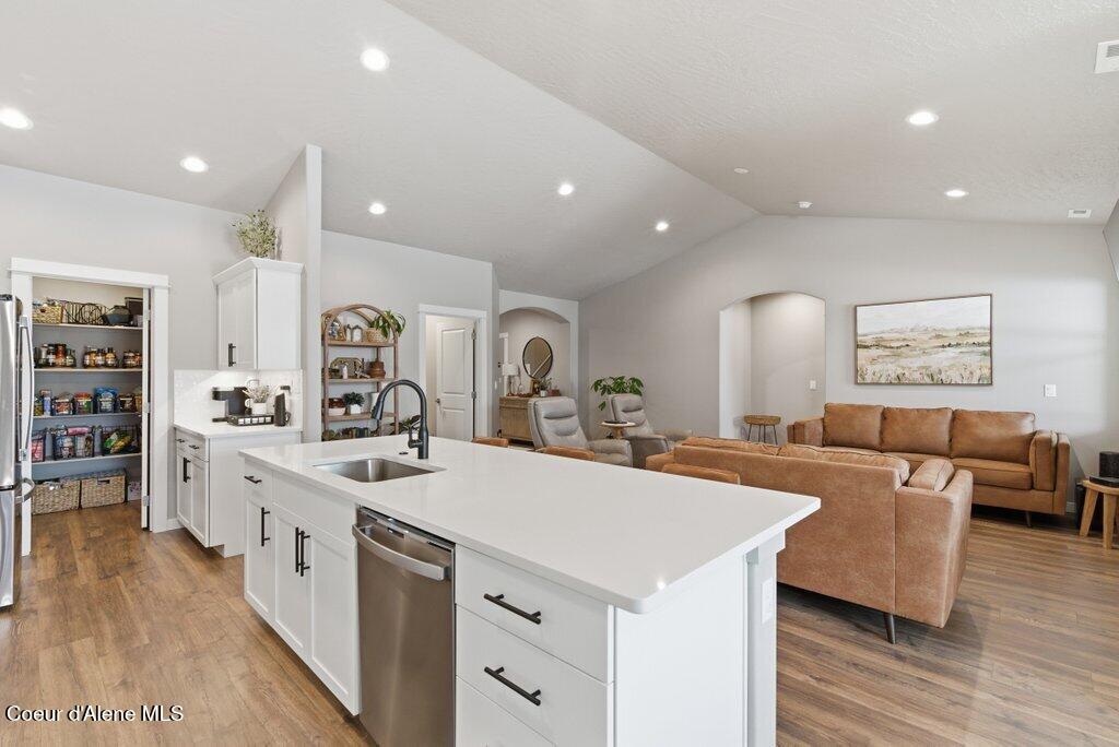 4026 May Ella Loop Post Falls, ID 83854 - Photo 11 of 54 032-4026MayEllaLoop-PostFalls-ID-83854-S