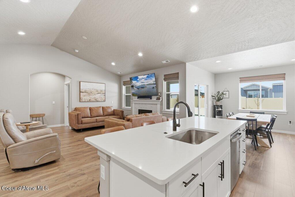 4026 May Ella Loop Post Falls, ID 83854 - Photo 12 of 54 033-4026MayEllaLoop-PostFalls-ID-83854-S