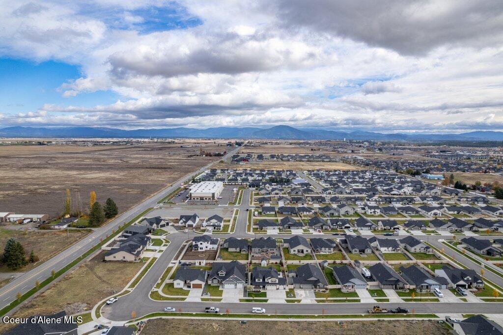 4026 May Ella Loop Post Falls, ID 83854 - Photo 33 of 54 004-4026MayEllaLoop-PostFalls-ID-83854-S